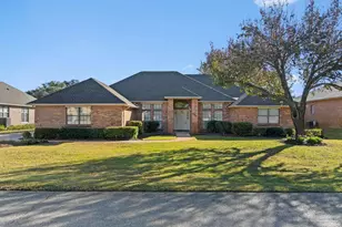 2640 Masters Blvd, Navarre, FL 32566 - Photo 3