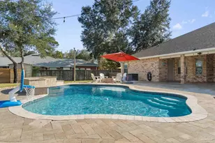 2365 Crescent Rd, Navarre, FL 32566 - Photo 39