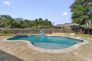 2365 Crescent Rd, Navarre, FL 32566 - Photo 37