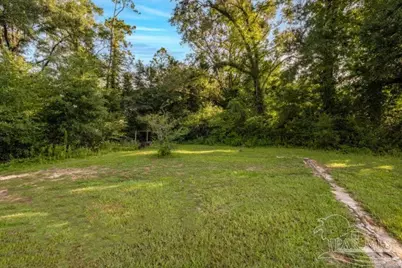 550 Allen Cir, Molino, FL 32577 - Photo 13