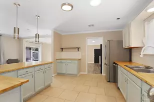 11215 Gulf Beach Hwy, Pensacola, FL 32507 - Photo 23