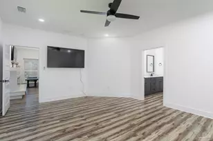 935 Paradise Beach Cir, Pensacola, FL 32506 - Photo 23