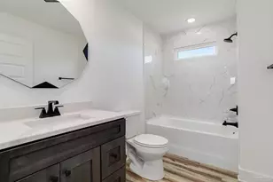 935 Paradise Beach Cir, Pensacola, FL 32506 - Photo 33