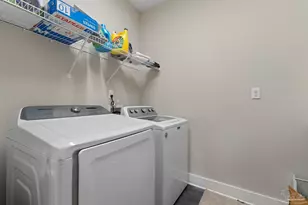 1402 E Fisher St, Pensacola, FL 32503 - Photo 37