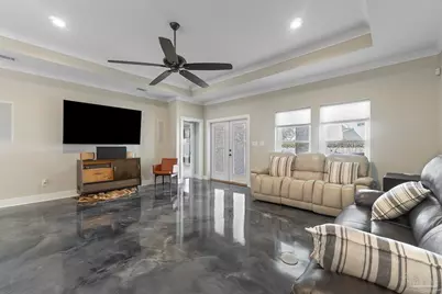 1402 E Fisher St, Pensacola, FL 32503 - Photo 17