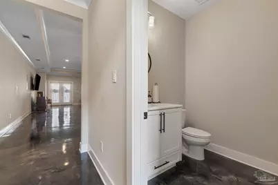 1402 E Fisher St, Pensacola, FL 32503 - Photo 33