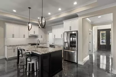 1402 E Fisher St, Pensacola, FL 32503 - Photo 11