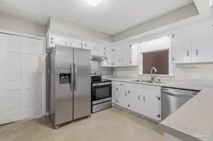 6800 Fabiano St, Pensacola, FL 32506 - Photo 13