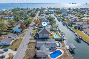 951 Coronado Dr, Gulf Breeze, FL 32563 - Photo 3