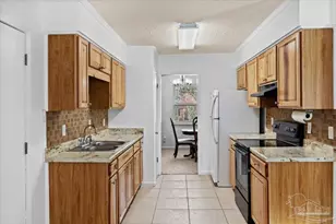 5053 Forest Creek Dr, Pace, FL 32571 - Photo 13