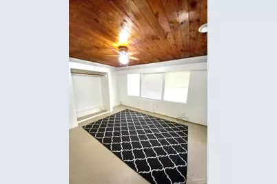 4 Marine Dr, Pensacola, FL 32507 - Photo 11