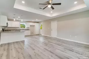 5601 Riviera Dr, Milton, FL 32583 - Photo 3