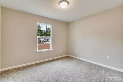 5601 Riviera Dr, Milton, FL 32583 - Photo 15