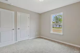 5601 Riviera Dr, Milton, FL 32583 - Photo 17