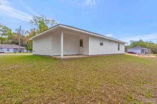 5601 Riviera Dr, Milton, FL 32583 - Photo 35