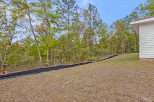 5601 Riviera Dr, Milton, FL 32583 - Photo 39