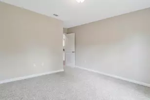 5601 Riviera Dr, Milton, FL 32583 - Photo 11