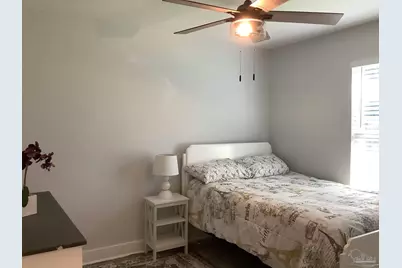217 E Fisher St, Pensacola, FL 32503 - Photo 17
