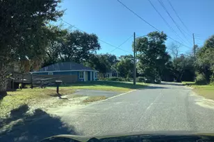 217 E Fisher St, Pensacola, FL 32503 - Photo 27