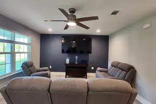 217 E Fisher St, Pensacola, FL 32503 - Photo 9