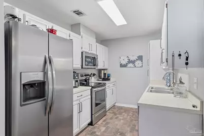 4224 Spanish Trail Pl, Pensacola, FL 32504 - Photo 13