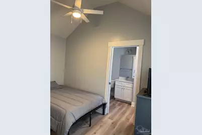 2051 W Blount St #2, Pensacola, FL 32501 - Photo 7
