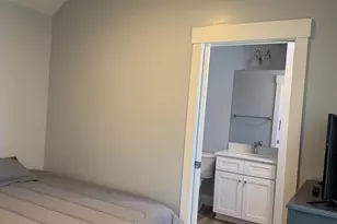 2051 W Blount St, Pensacola, FL 32501 - Photo 7