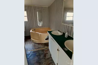 177 Juniper St, McDavid, FL 32568 - Photo 17