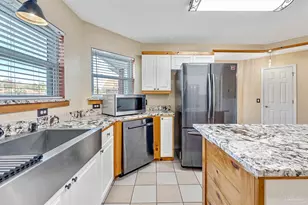 8147 Country Bay Blvd, Navarre, FL 32566 - Photo 7