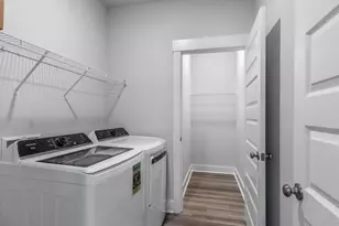 8134 Fox Hunt Dr, Milton, FL 32583 - Photo 33