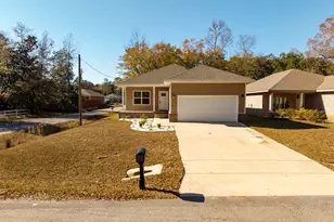 5087 San Pedro Ct, Milton, FL 32583 - Photo 1