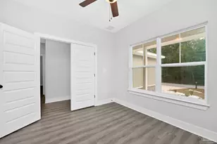 5087 San Pedro Ct, Milton, FL 32583 - Photo 7