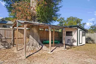 389 Gamarra Rd, Pensacola, FL 32503 - Photo 45