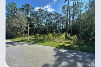 3857 Paradise Bay Dr, Gulf Breeze, FL 32563 - Photo 5