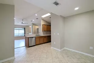 5760 Jade Moon Cir, Milton, FL 32583 - Photo 17