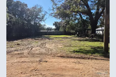 7311 Hayward St, Pensacola, FL 32526 - Photo 3