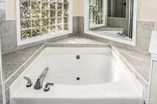 1175 Mary Kate Dr, Gulf Breeze, FL 32563 - Photo 31