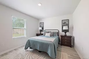 2545 Sutton Pl Dr, Cantonment, FL 32533 - Photo 13