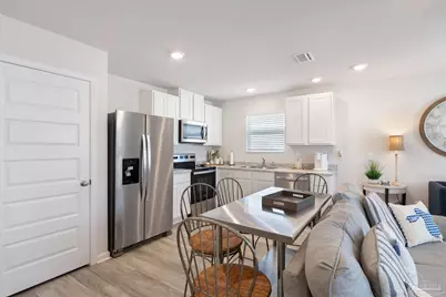 2545 Sutton Place Dr, Cantonment, FL 32533 - Photo 11