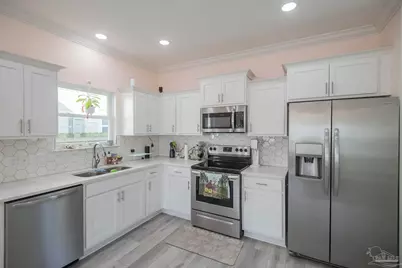 512 W Romana St, Pensacola, FL 32502 - Photo 11