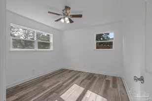 2001 Saddlebrook Dr, Pensacola, FL 32526 - Photo 15