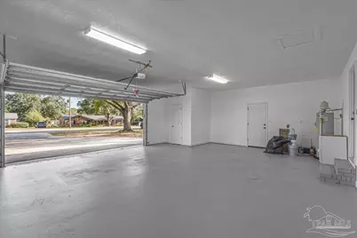 2001 Saddlebrook Dr, Pensacola, FL 32526 - Photo 25