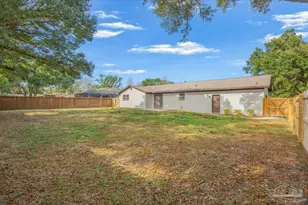 2001 Saddlebrook Dr, Pensacola, FL 32526 - Photo 27