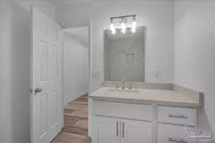 2001 Saddlebrook Dr, Pensacola, FL 32526 - Photo 15