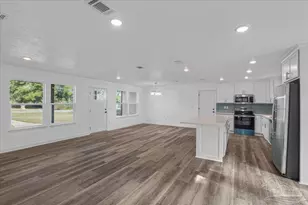 2001 Saddlebrook Dr, Pensacola, FL 32526 - Photo 7