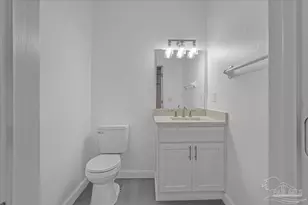 2001 Saddlebrook Dr, Pensacola, FL 32526 - Photo 25