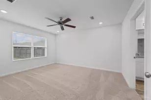 7349 Lakeside Oak Ct, Pensacola, FL 32526 - Photo 17