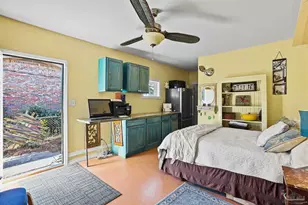 909 W Lloyd St, Pensacola, FL 32501 - Photo 19