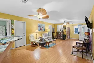 909 W Lloyd St, Pensacola, FL 32501 - Photo 5