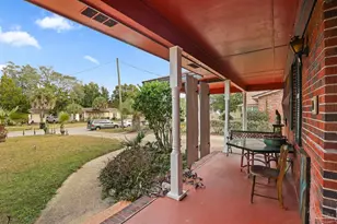 909 W Lloyd St, Pensacola, FL 32501 - Photo 3